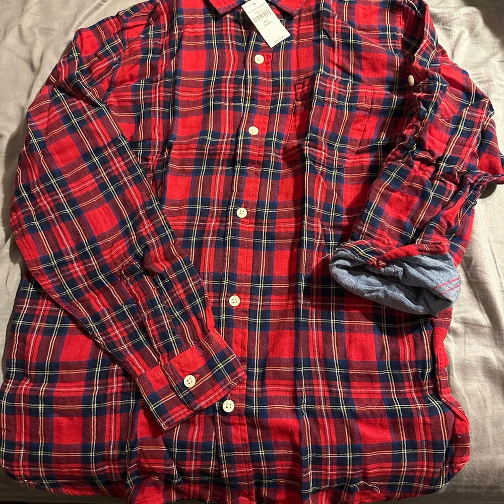 Gap Boys Button up long sleeve shirt